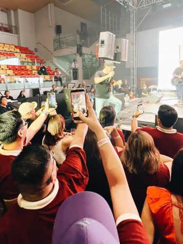 Alumni: Bagsakan with Parokya ni Edgar